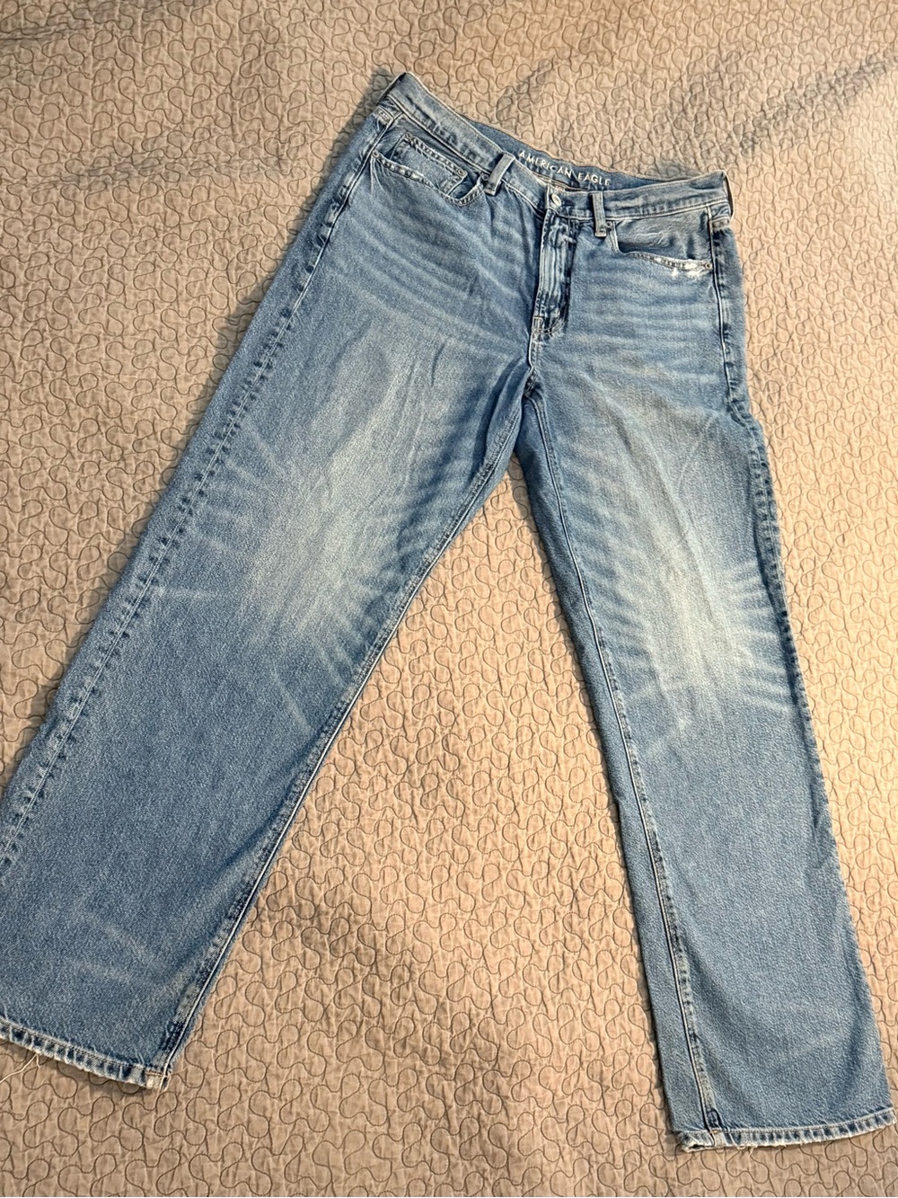 American Eagle Outfitters Low rise baggy Jeans